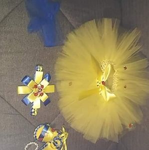 Baby shoes , bows and tutus ❤